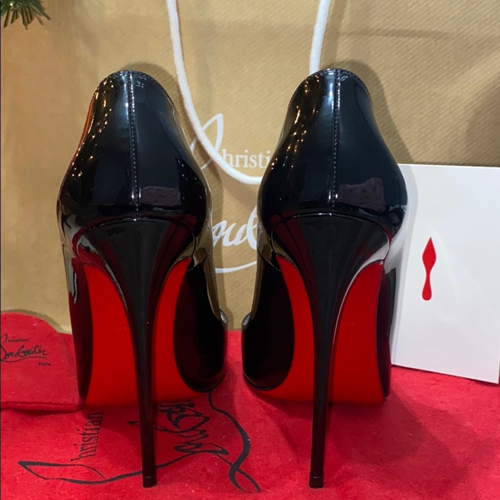 Christian louboutin so Kate bk01 black 37.5